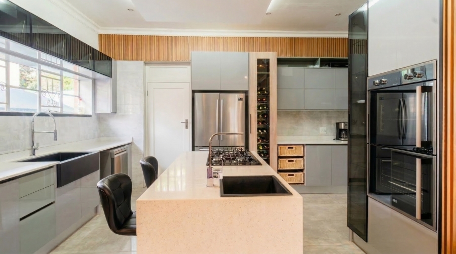 3 Bedroom Property for Sale in Linmeyer Gauteng