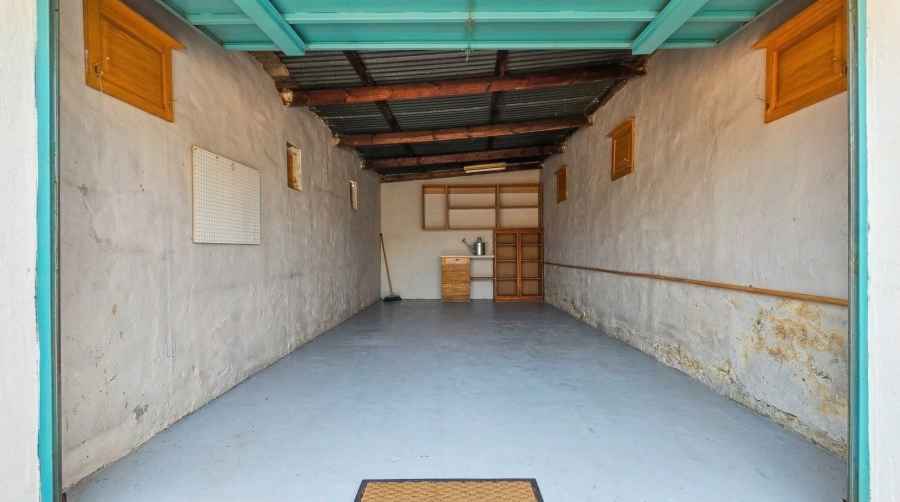 3 Bedroom Property for Sale in Linmeyer Gauteng