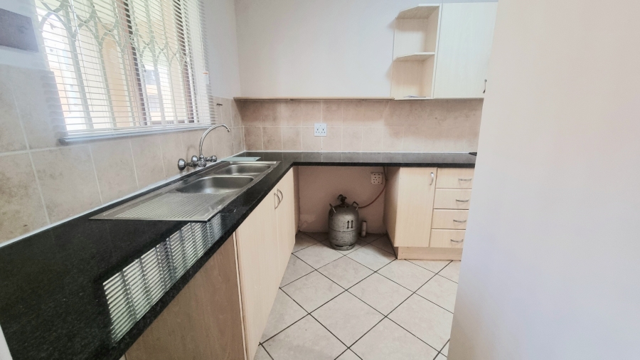 3 Bedroom Property for Sale in Halfway Gardens Gauteng