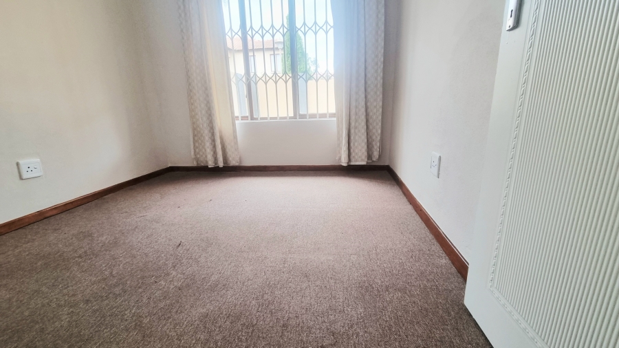 3 Bedroom Property for Sale in Halfway Gardens Gauteng