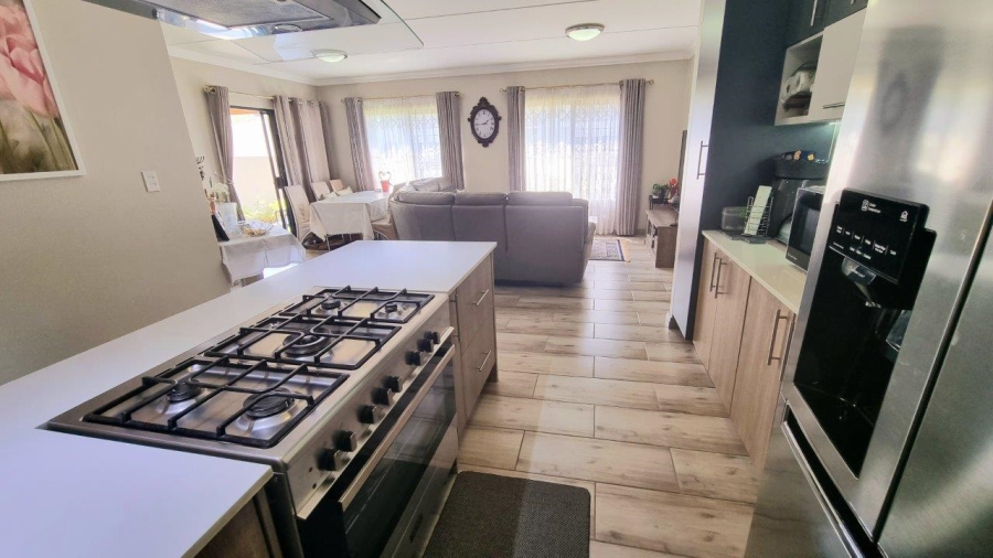 3 Bedroom Property for Sale in Carlswald Gauteng