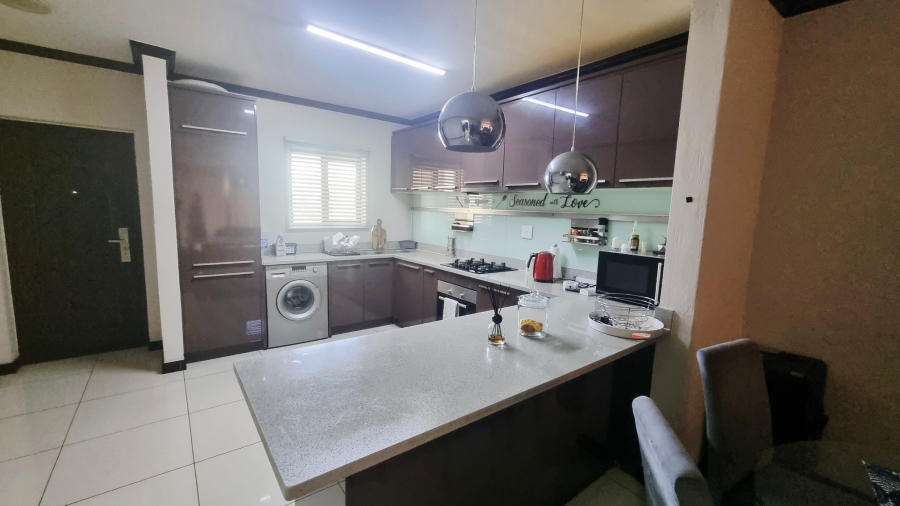 2 Bedroom Property for Sale in Carlswald Gauteng