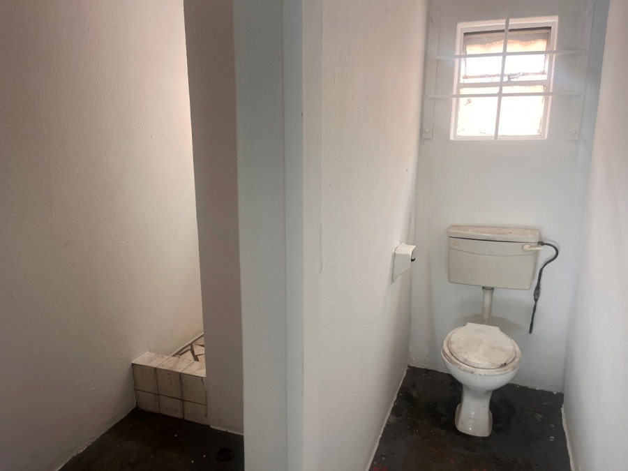 To Let commercial Property for Rent in Jet Park Gauteng
