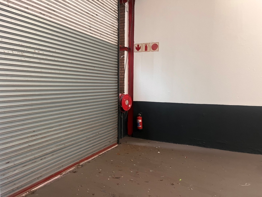 To Let commercial Property for Rent in Jet Park Gauteng