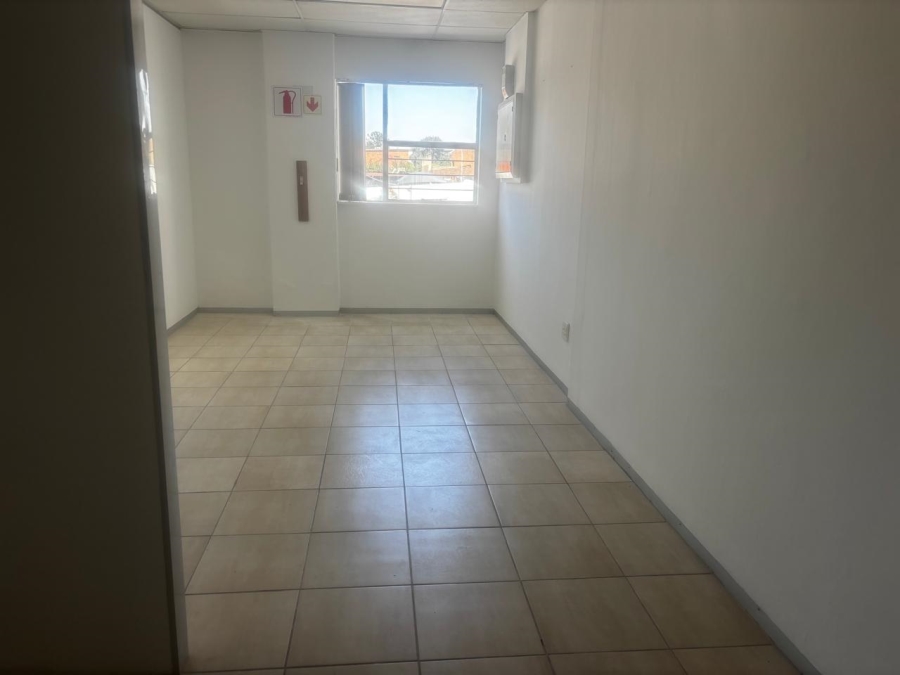 To Let commercial Property for Rent in Savoy Estate Gauteng