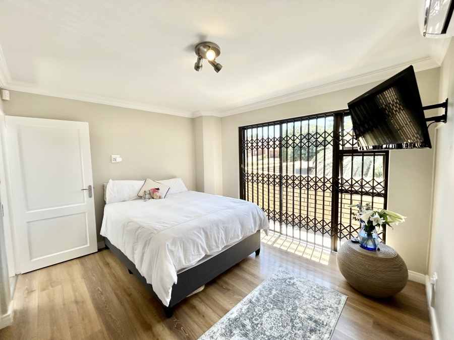 4 Bedroom Property for Sale in Halfway Gardens Gauteng