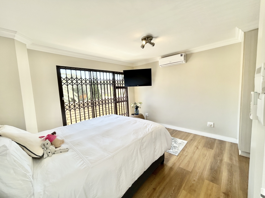 4 Bedroom Property for Sale in Halfway Gardens Gauteng