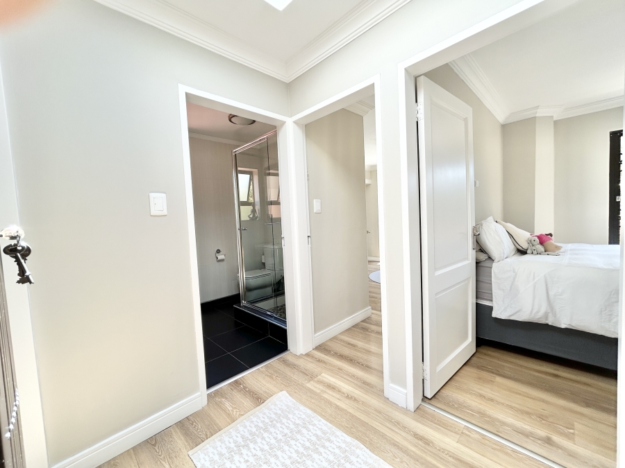 4 Bedroom Property for Sale in Halfway Gardens Gauteng