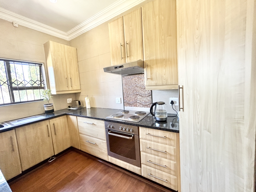 4 Bedroom Property for Sale in Halfway Gardens Gauteng