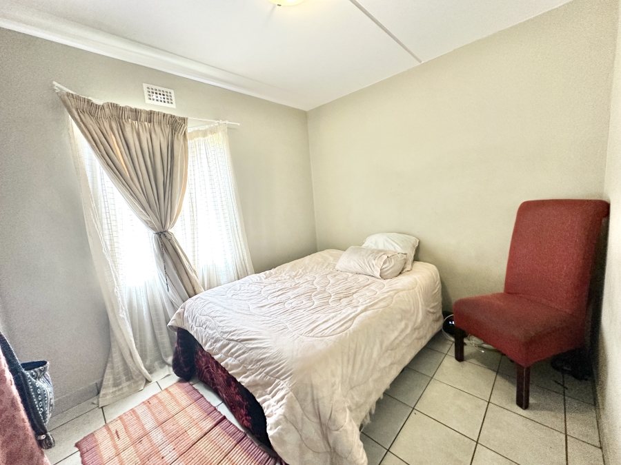 2 Bedroom Property for Sale in Heuweloord Gauteng