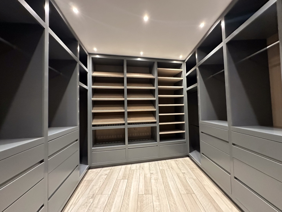 4 Bedroom Property for Sale in River Club Gauteng