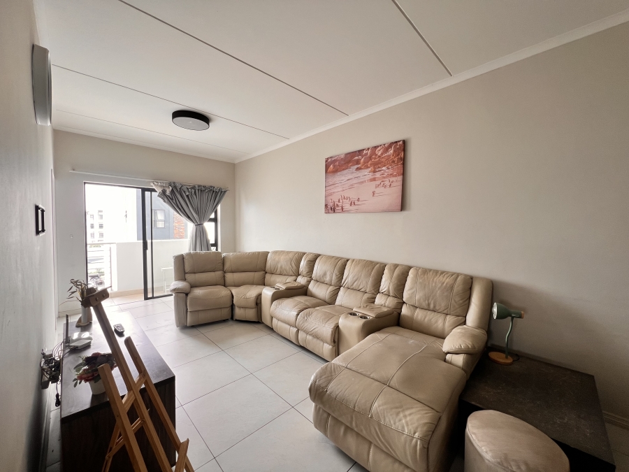 2 Bedroom Property for Sale in Erand Gardens Gauteng