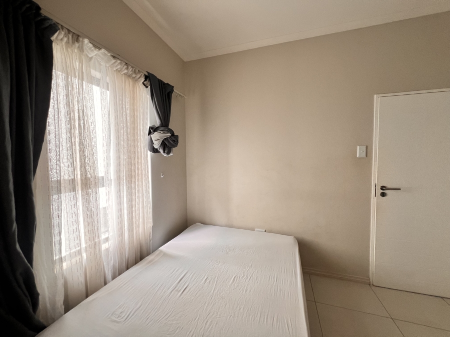2 Bedroom Property for Sale in Erand Gardens Gauteng