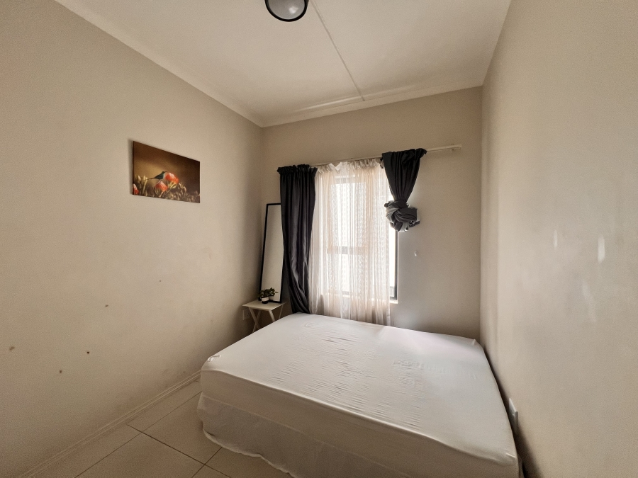 2 Bedroom Property for Sale in Erand Gardens Gauteng