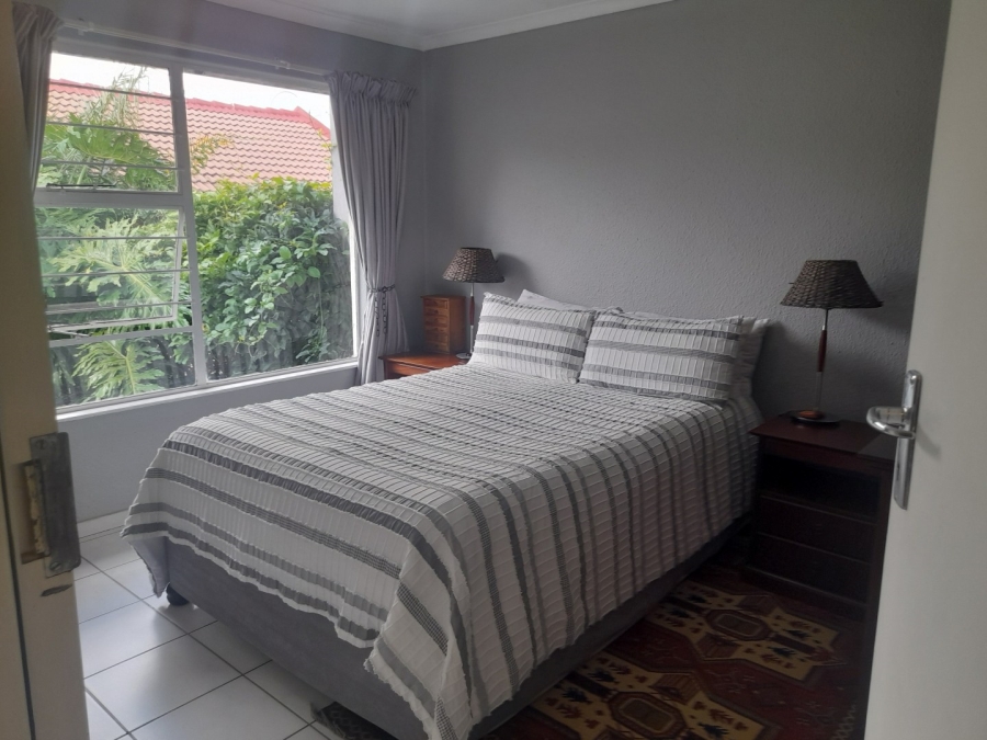 2 Bedroom Property for Sale in Magaliessig Gauteng