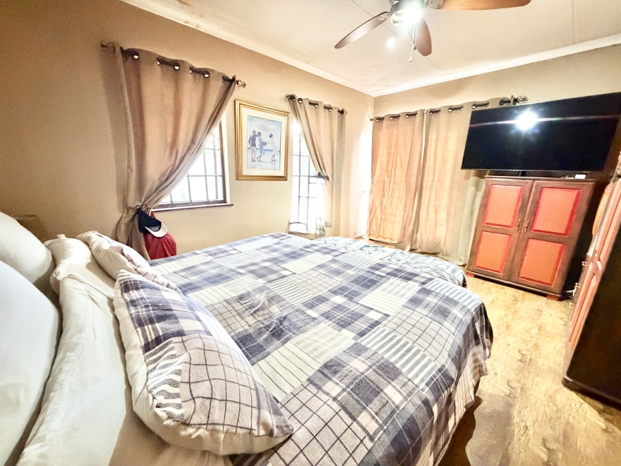 3 Bedroom Property for Sale in Halfway Gardens Gauteng