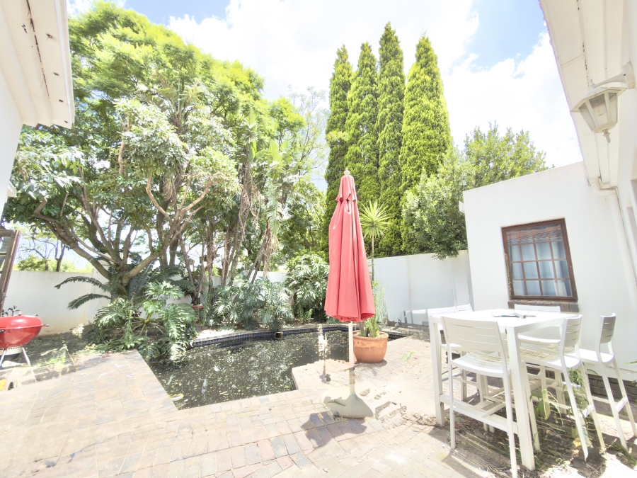 3 Bedroom Property for Sale in Halfway Gardens Gauteng