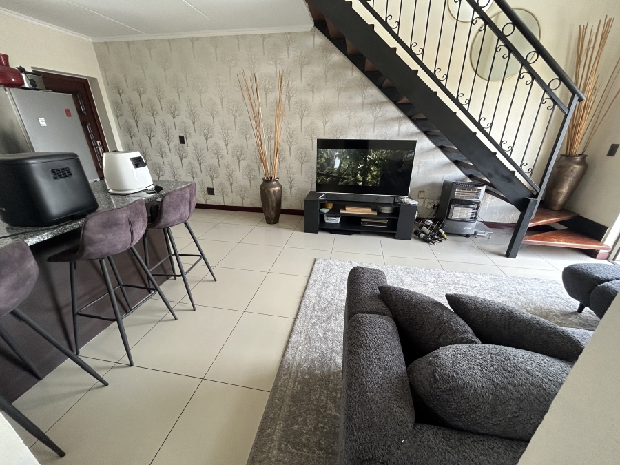 To Let 3 Bedroom Property for Rent in Carlswald Gauteng