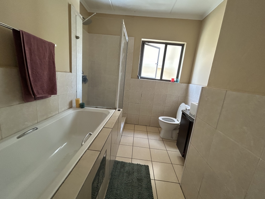To Let 3 Bedroom Property for Rent in Carlswald Gauteng