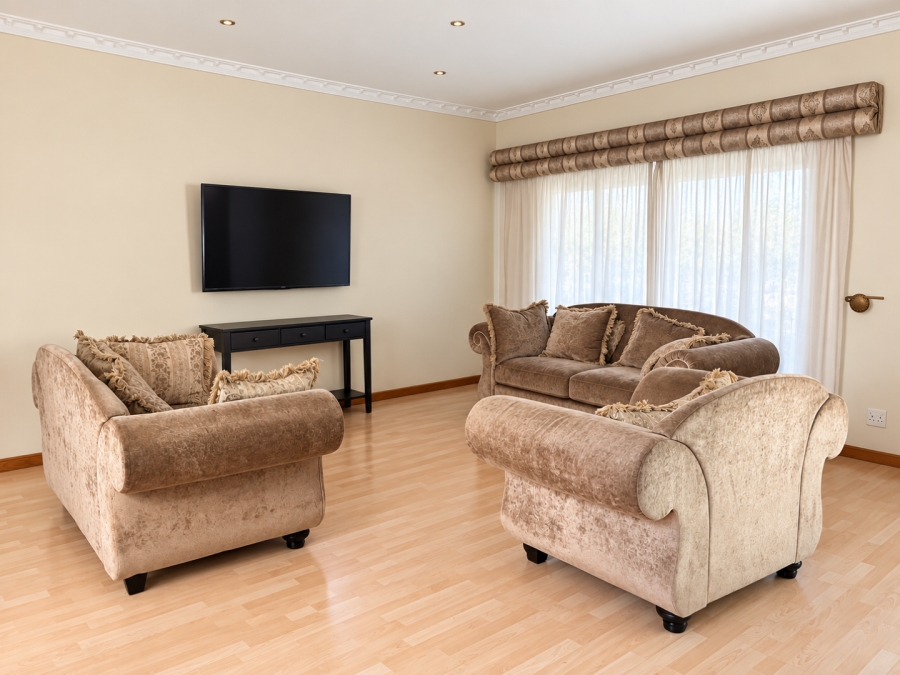 4 Bedroom Property for Sale in Glenhazel Gauteng