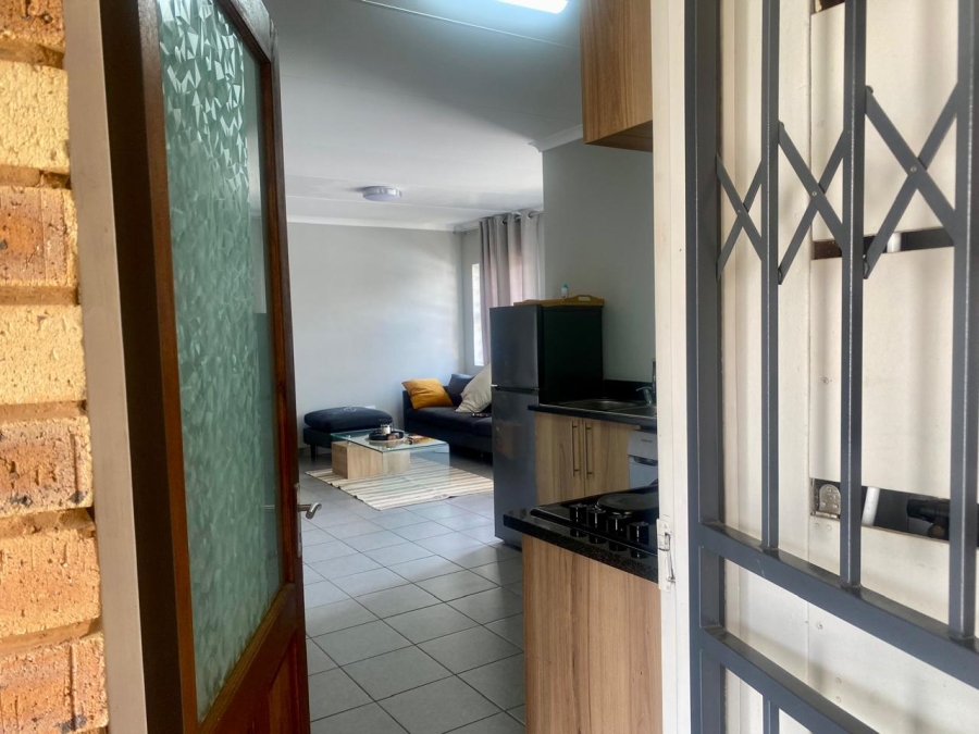 To Let 3 Bedroom Property for Rent in Equestria Gauteng