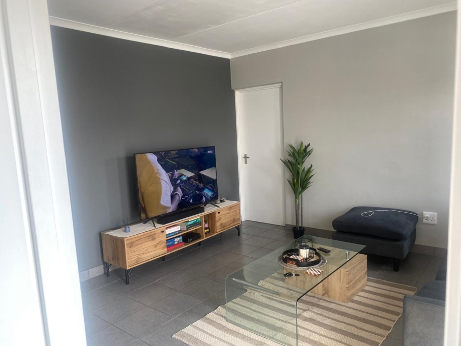 To Let 3 Bedroom Property for Rent in Equestria Gauteng