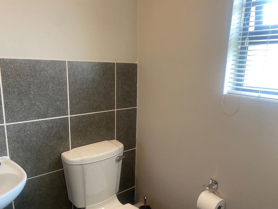 To Let 3 Bedroom Property for Rent in Equestria Gauteng