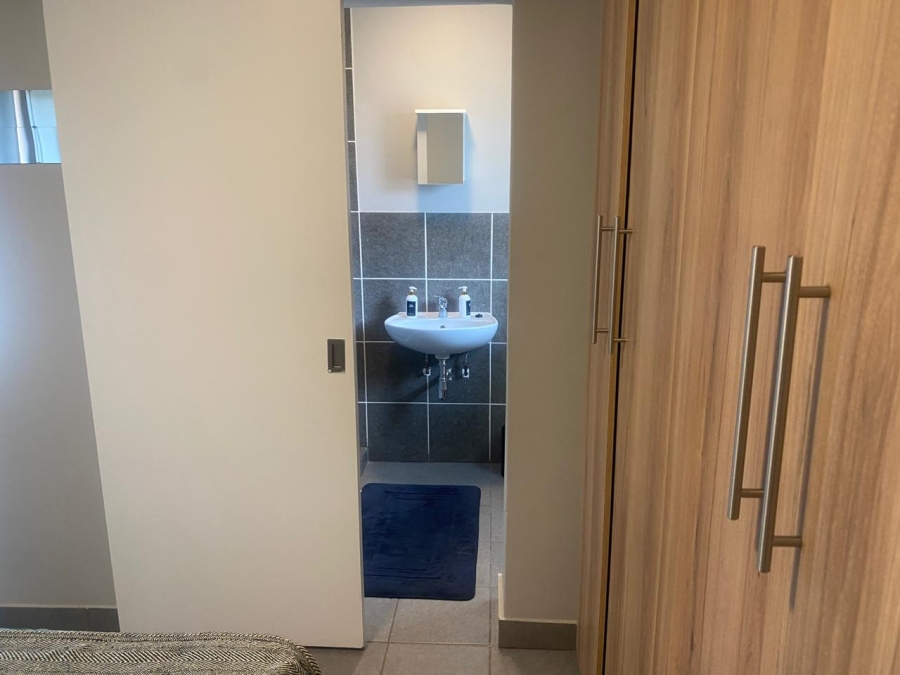 To Let 3 Bedroom Property for Rent in Equestria Gauteng