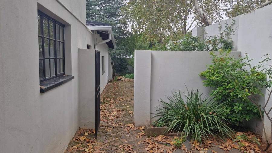 3 Bedroom Property for Sale in Greenside Gauteng