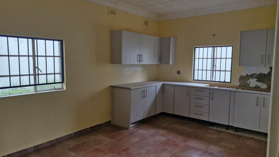 3 Bedroom Property for Sale in Greenside Gauteng