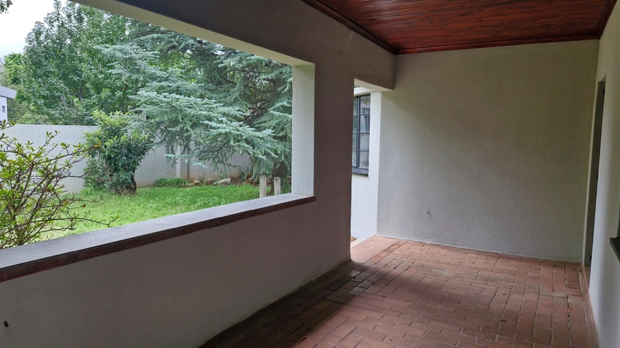 3 Bedroom Property for Sale in Greenside Gauteng