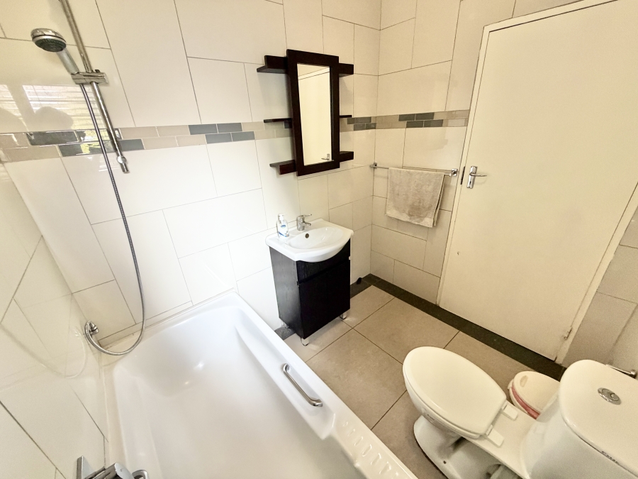 3 Bedroom Property for Sale in Kyalami Gauteng