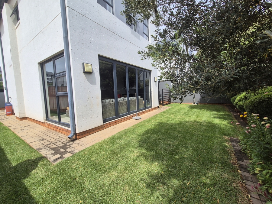 To Let 3 Bedroom Property for Rent in Pinehaven Gauteng