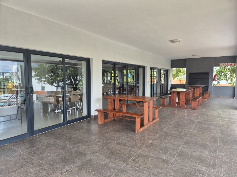 To Let 3 Bedroom Property for Rent in Pinehaven Gauteng