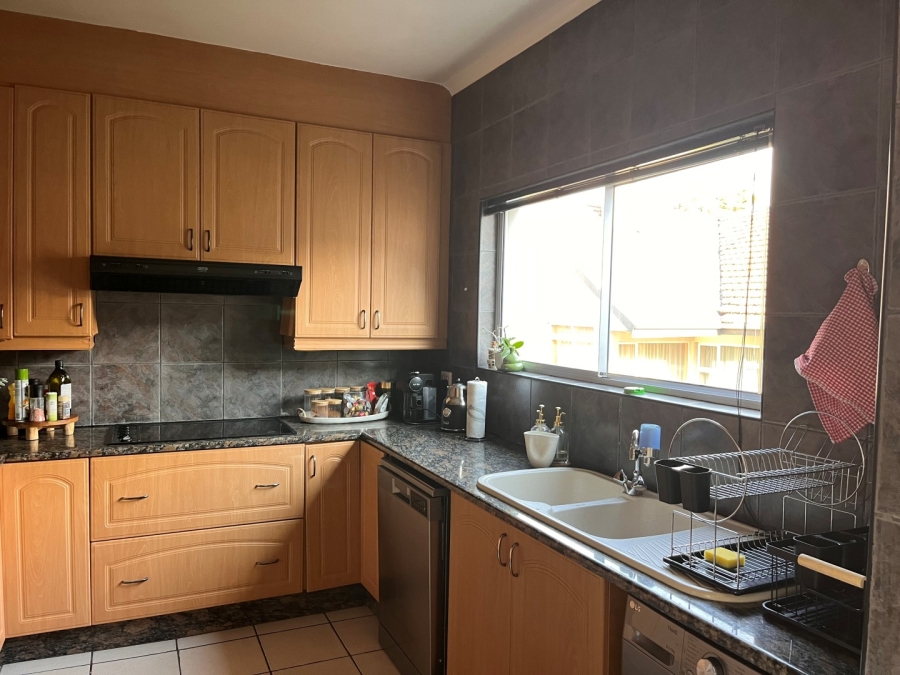 3 Bedroom Property for Sale in Glenhazel Gauteng