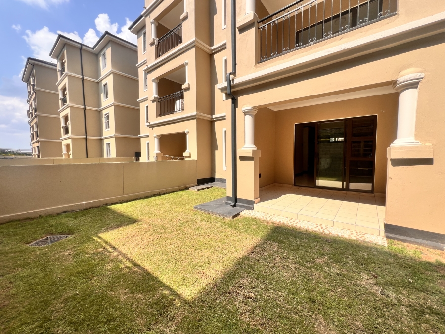 To Let 1 Bedroom Property for Rent in Blue Hills Gauteng