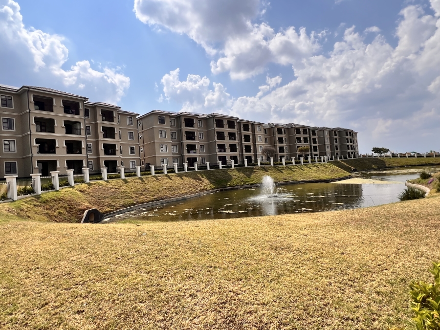 To Let 1 Bedroom Property for Rent in Blue Hills Gauteng