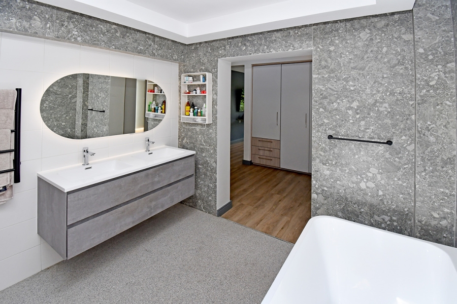 To Let 3 Bedroom Property for Rent in Bryanston Gauteng