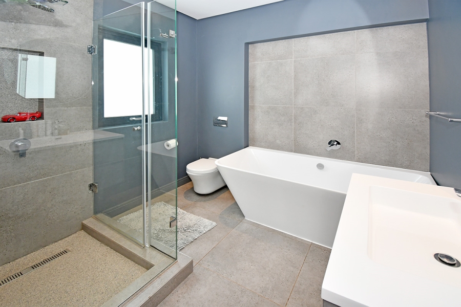 To Let 3 Bedroom Property for Rent in Bryanston Gauteng