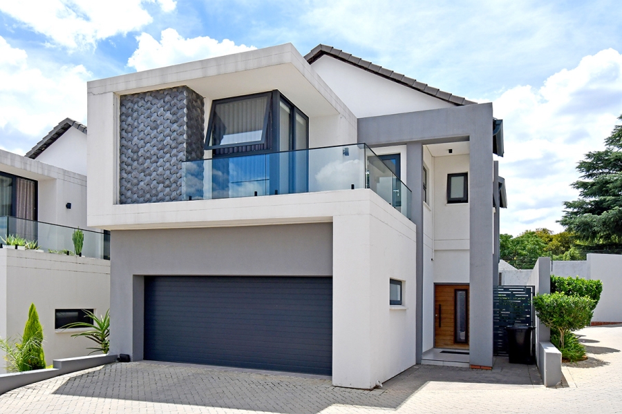 To Let 3 Bedroom Property for Rent in Bryanston Gauteng