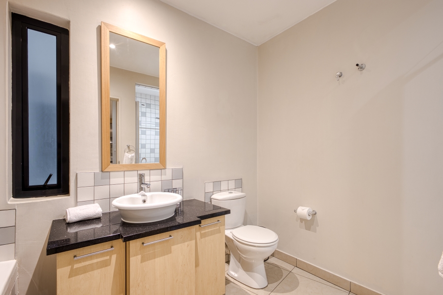 To Let 2 Bedroom Property for Rent in Benmore Gardens Gauteng