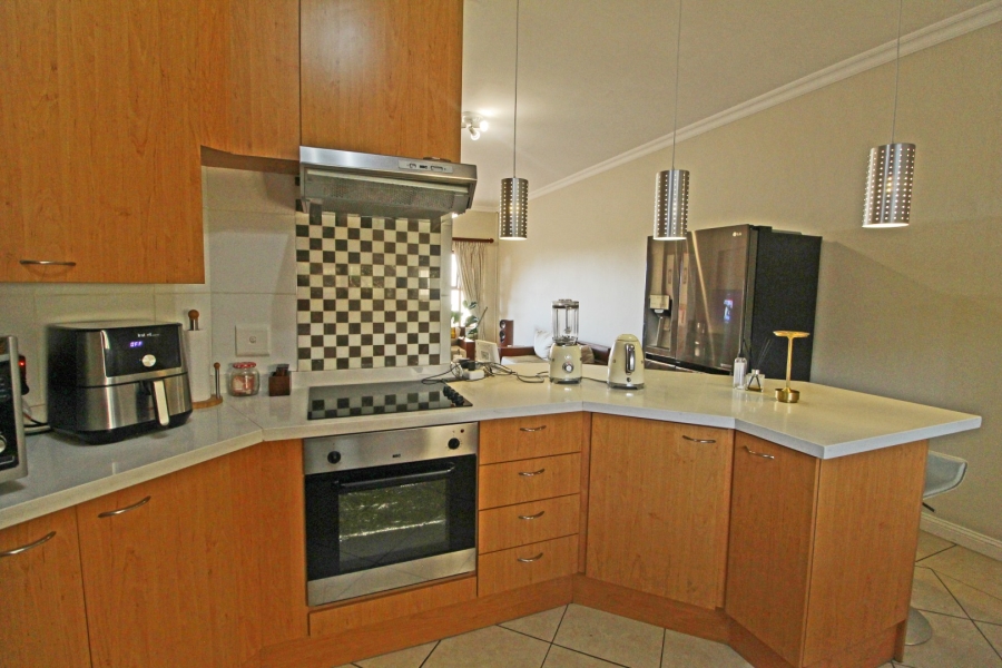 2 Bedroom Property for Sale in Bryanston Gauteng