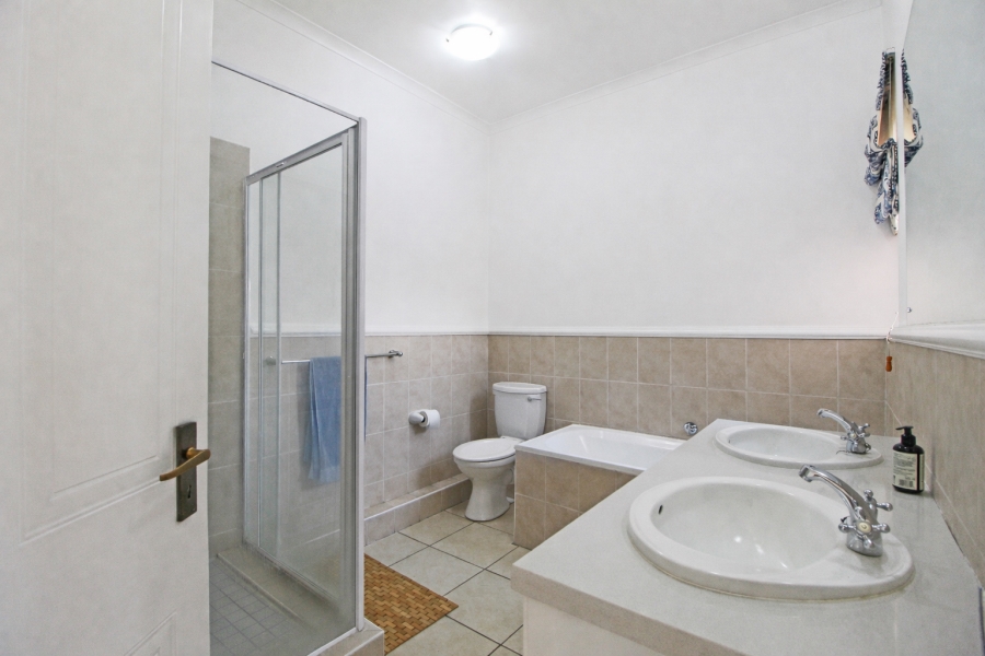 2 Bedroom Property for Sale in Bryanston Gauteng