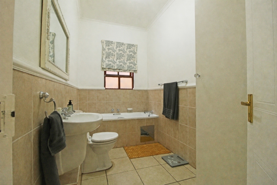 2 Bedroom Property for Sale in Bryanston Gauteng