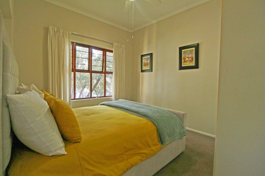 2 Bedroom Property for Sale in Bryanston Gauteng