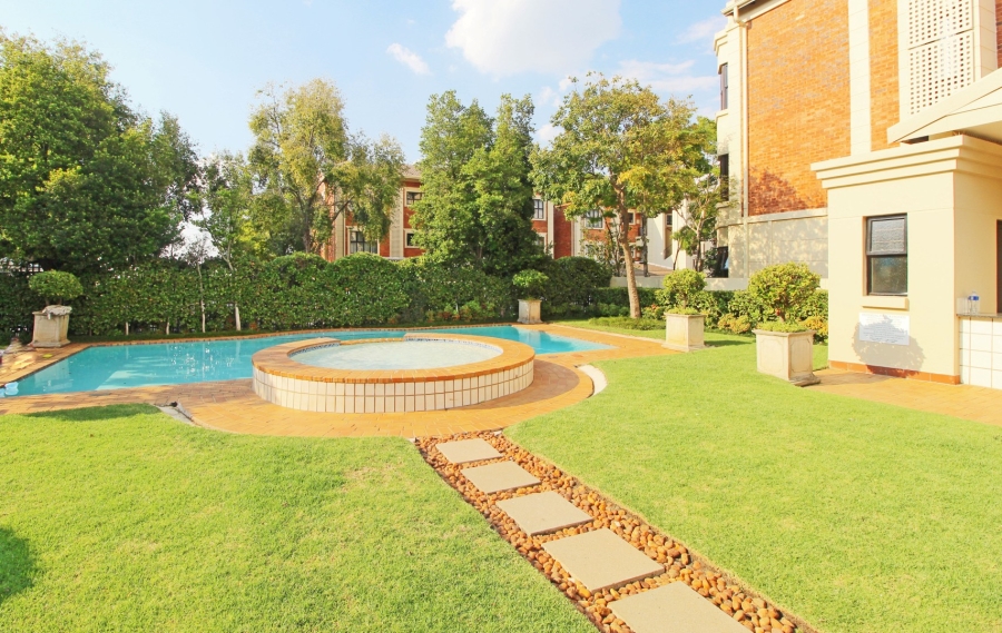 2 Bedroom Property for Sale in Bryanston Gauteng