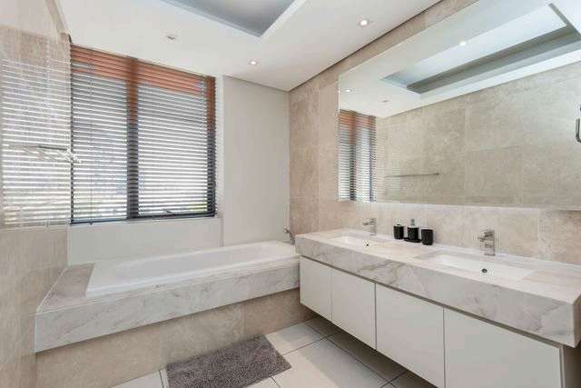 To Let 2 Bedroom Property for Rent in Morningside Gauteng