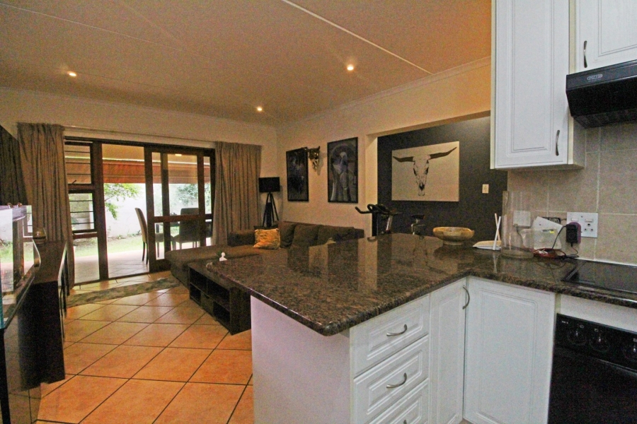 2 Bedroom Property for Sale in Bryanston Gauteng