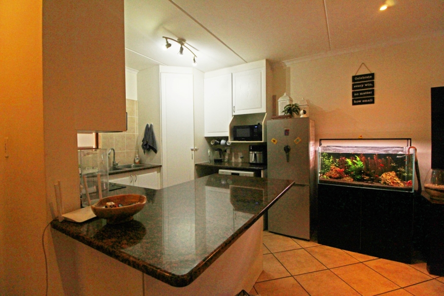 2 Bedroom Property for Sale in Bryanston Gauteng