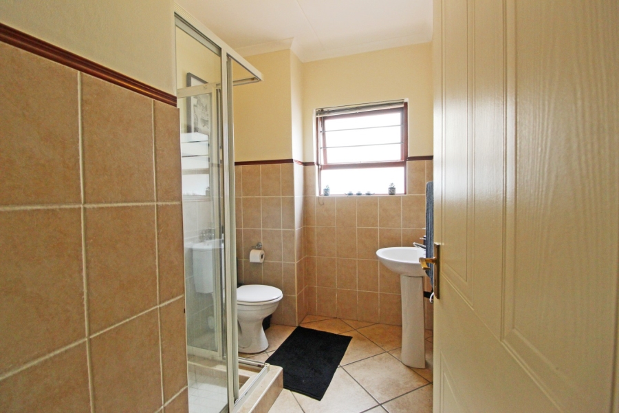 2 Bedroom Property for Sale in Bryanston Gauteng